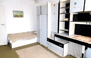 Тристаен апартамент в Търговище, Център