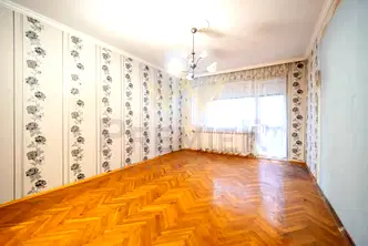 Тристаен апартамент в Добрич, Център