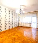 Тристаен апартамент в Добрич, Център