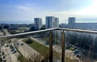 Тристаен апартамент с морска панорама в Чайка, Варна