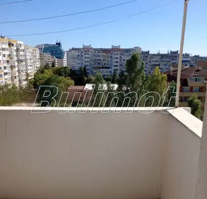Снимка 3 — Тристаен апартамент във Варна, Чаталджа