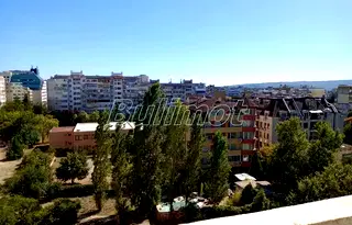 Тристаен апартамент във Варна, Чаталджа