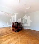 Тристаен тухлен апартамент с ТЕЦ и климатик в Докторски паметник