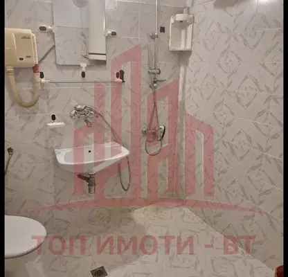 Снимка 5 — Просторен тристаен апартамент с три балкона в Дружба 1, София