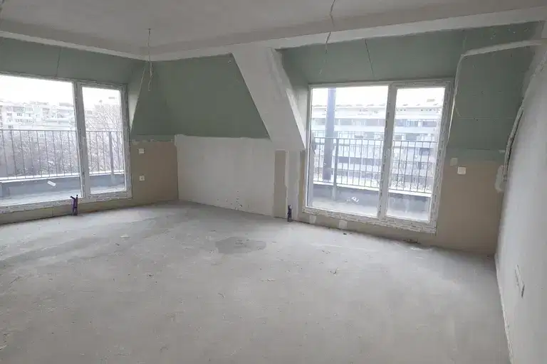 3-bedroom apartment in Sofiya, Drujba 1