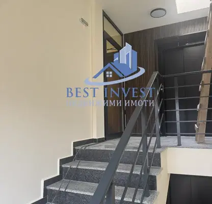 Photo 2 — 3-bedroom apartment in Благоев, Еленово 1