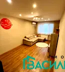 Тристаен апартамент с изток-запад изложение във Фондови жилища