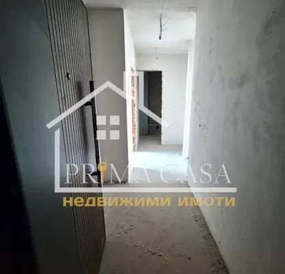 Снимка 5 — Тристаен апартамент с две тераси в кв. Гагарин, Пловдив