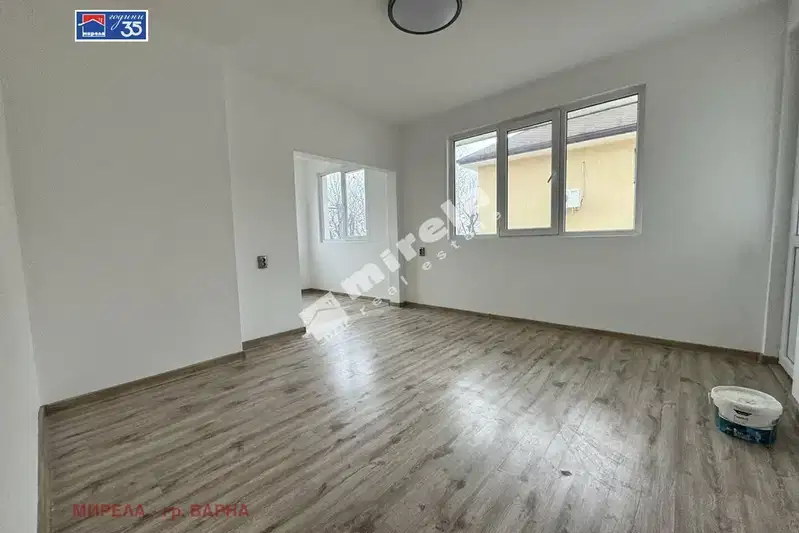 3-bedroom apartment in Varna, Galata