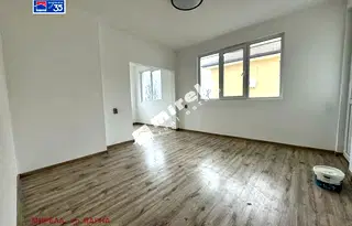Тристаен апартамент във Варна, Галата