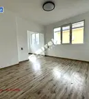 Тристаен апартамент във Варна, Галата
