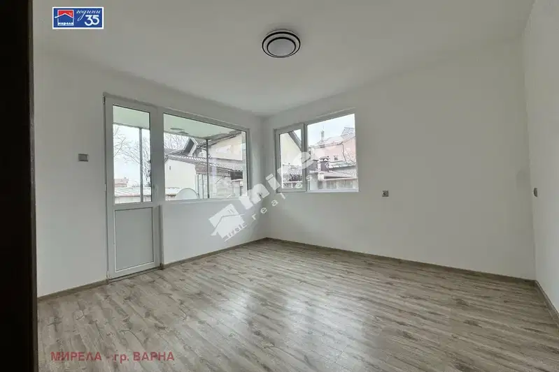 3-bedroom apartment in Varna, Galata