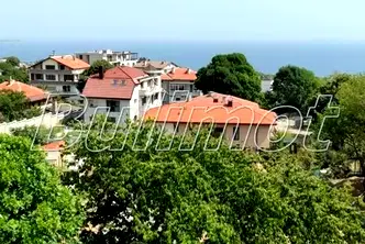 Луксозен 3-стаен апартамент с морска панорама в Галата, Варна