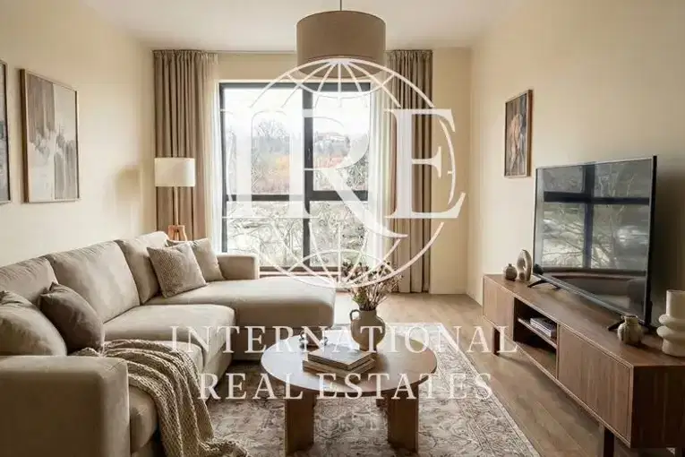 3-bedroom apartment in Varna, Galata