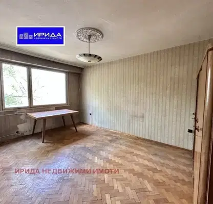 Снимка 4 — Тристаен апартамент с южно изложение в Гоце Делчев, София