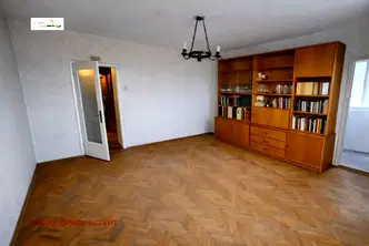 Тристаен апартамент с югозападно изложение в Горна баня, София