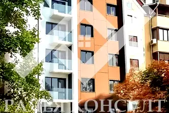 Тристаен апартамент с източно изложение в кв. Христо Смирненски, Пловдив