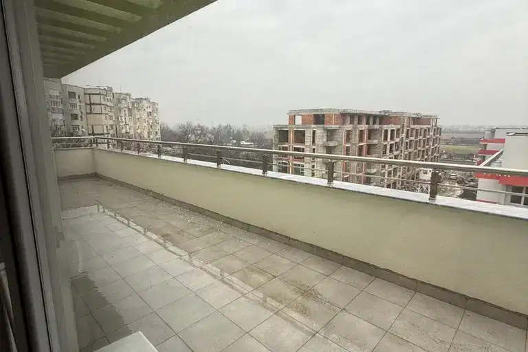 3-bedroom apartment in Plovdiv, Hristo Smirnenski