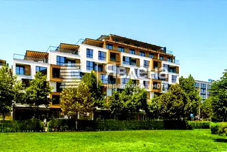 Тристаен апартамент в Пловдив, Христо Смирненски