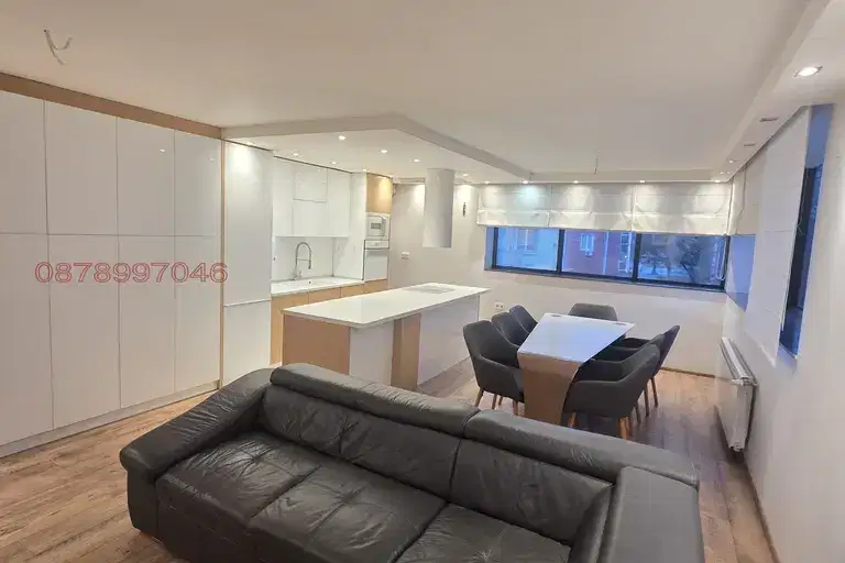 3-bedroom apartment in Pleven, Idealen Centyr