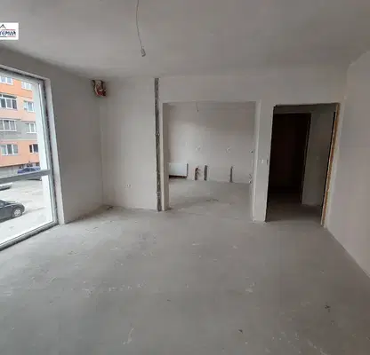 Photo 4 — 3-bedroom apartment in Pernik, Iztok