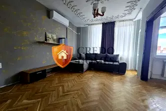 Тристаен апартамент във Велико Търново, Колю Фичето