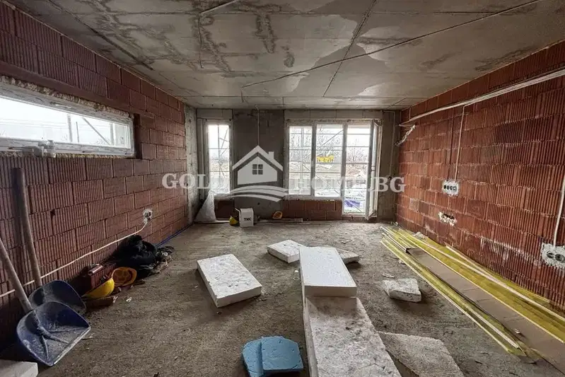 3-bedroom apartment in Plovdiv, Komatevsko Shose
