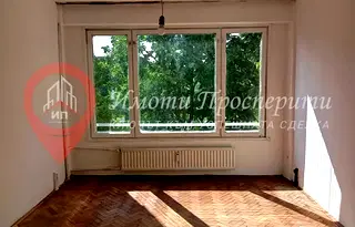 Тристаен апартамент в София, Красна поляна 2