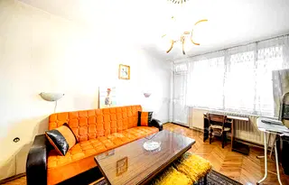 Тристаен апартамент в София, Красна поляна 2