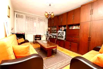 Тристаен апартамент в София, Красна поляна 2