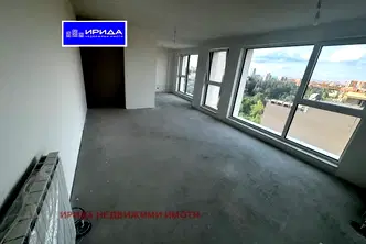 Тристаен апартамент в София, Кръстова вада