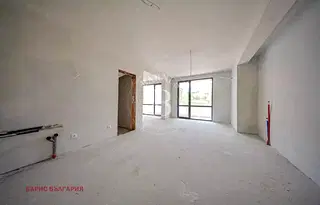 Тристаен апартамент в София, Кръстова вада
