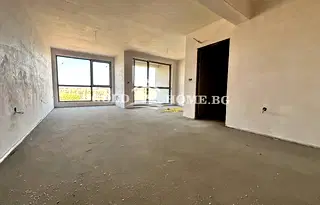 Тристаен апартамент в Пловдив, Кършияка