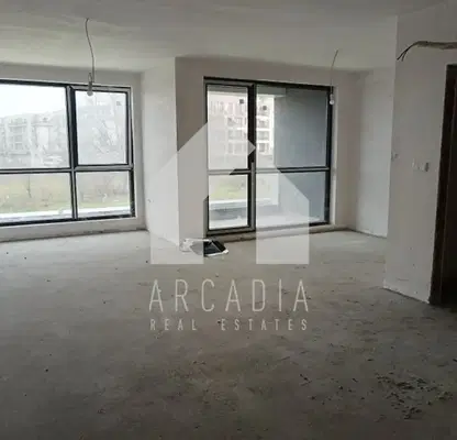 Снимка 3 — Тристаен апартамент с две спални в луксова сграда в Кършияка