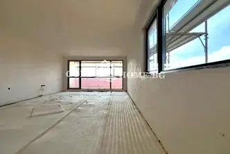 Тристаен апартамент в Пловдив, Кършияка
