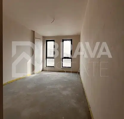 Снимка 3 — Тристаен апартамент с голяма покривна тераса в Кършияка, Пловдив