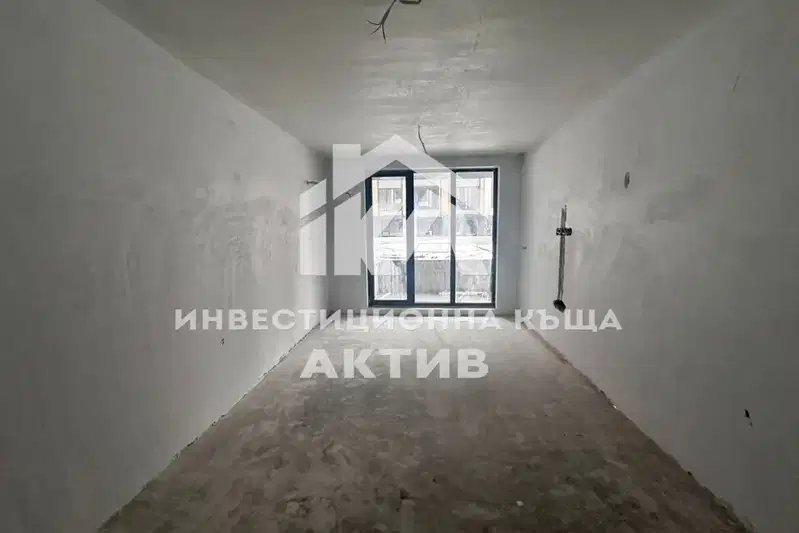 Тристаен апартамент в Пловдив, Кършияка