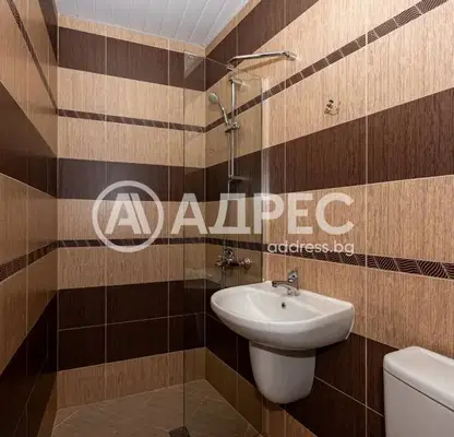 Снимка 4 — Тристаен апартамент с две тераси в Кършияка, Пловдив