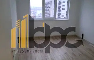 Тристаен апартамент в София, Лагера