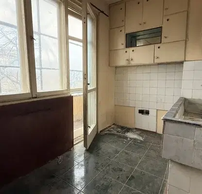 Photo 3 — Spacious three-room apartment with two terraces in Levski 1, Varna