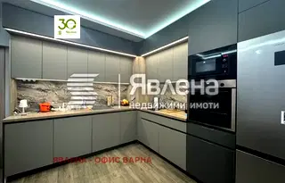 Тристаен апартамент във Варна, Левски 2