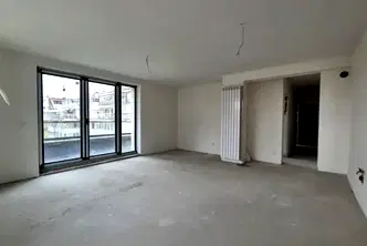 Тристаен апартамент с тераса в Лозенец, ул. Козяк, ново строителство