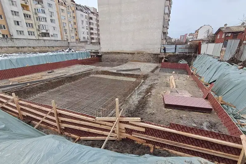 Тристаен апартамент в София, Люлин 10
