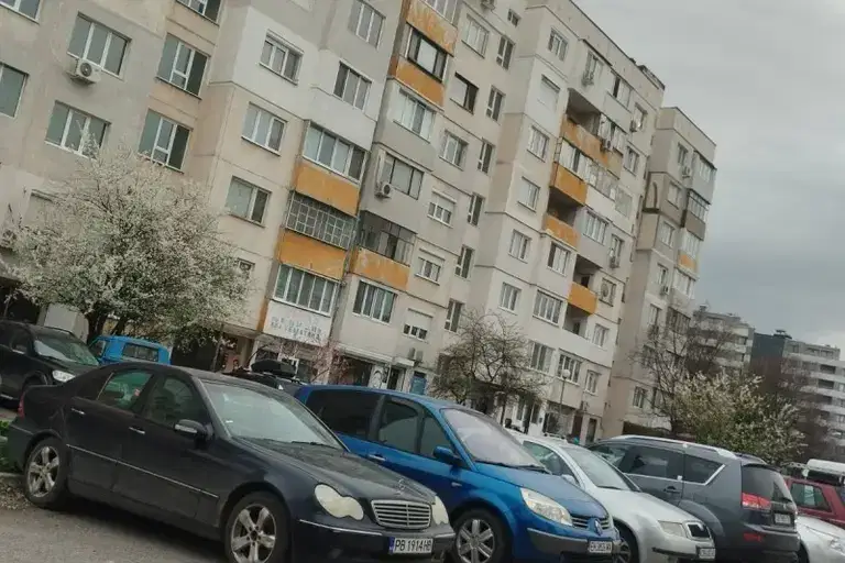 3-bedroom apartment in Sofiya, Lyulin 5