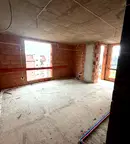 Просторен тристаен апартамент с югоизточно изложение в Люлин 9