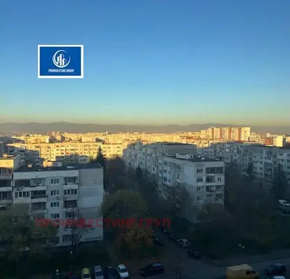 Снимка 2 — Тристаен апартамент с южна тераса близо до метростанция Люлин