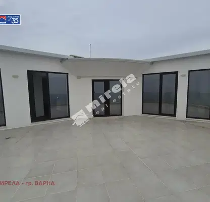 Снимка 5 — Тристаен апартамент с гледка към морето в м-т Ален мак, Варна