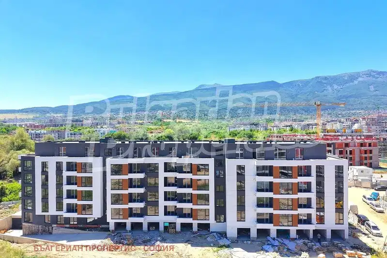 3-bedroom apartment in Sofiya, Malinova Dolina