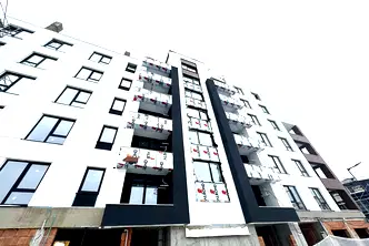 Тристаен апартамент с 2 балкона в Малинова долина, София