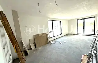 Тристайен апартамент с умен дом и луксозно строителство в Малинова долина